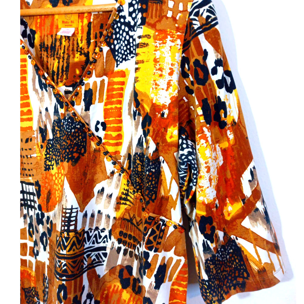 Ruby Rd Women Size 2X Brown Animal Print Tribal Beaded Top Work Office Business - Picture 3 of 5